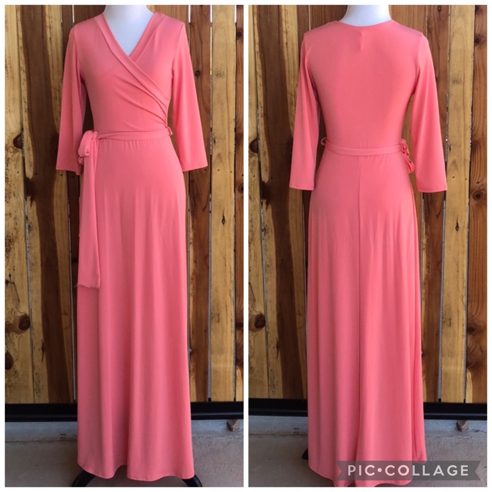 Vanilla Bay Crisscross Maxi Dress size Small